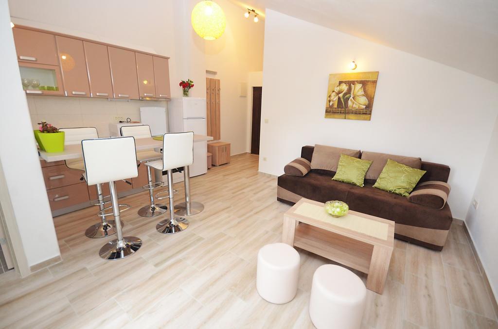 Apartmani Mizdrak Kotor Exteriér fotografie
