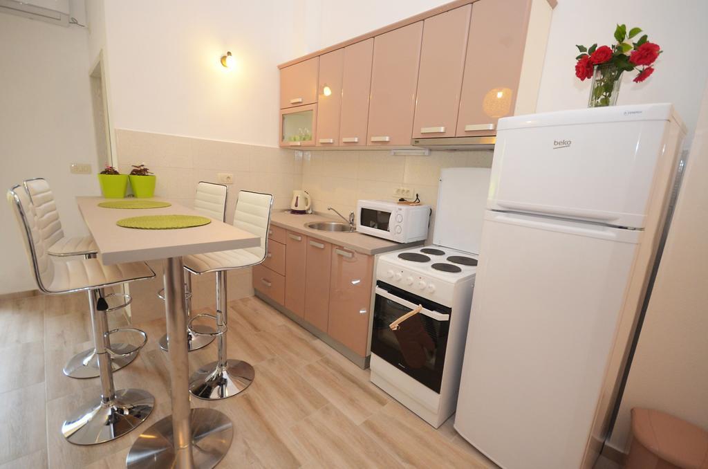 Apartmani Mizdrak Kotor Exteriér fotografie