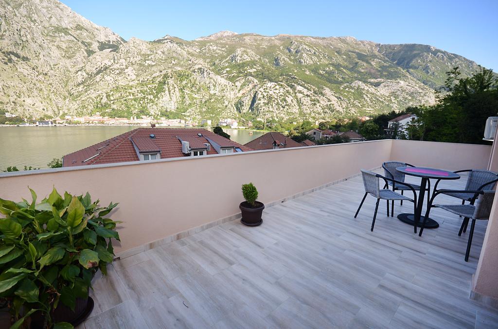 Apartmani Mizdrak Kotor Exteriér fotografie