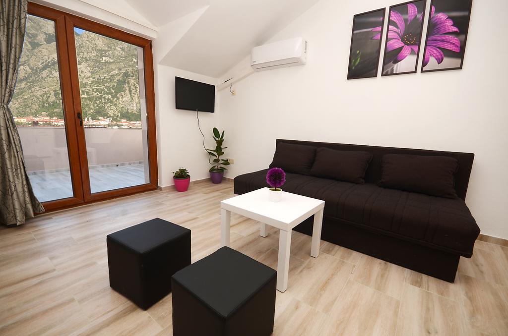 Apartmani Mizdrak Kotor Exteriér fotografie