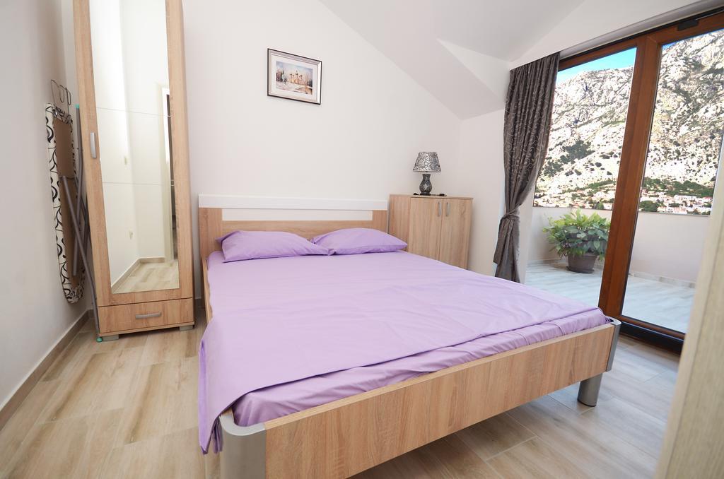 Apartmani Mizdrak Kotor Exteriér fotografie